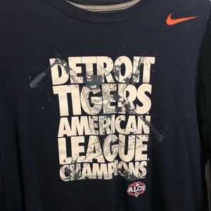 Nike Detroit Tigers Long Sleeve Tee Size XL